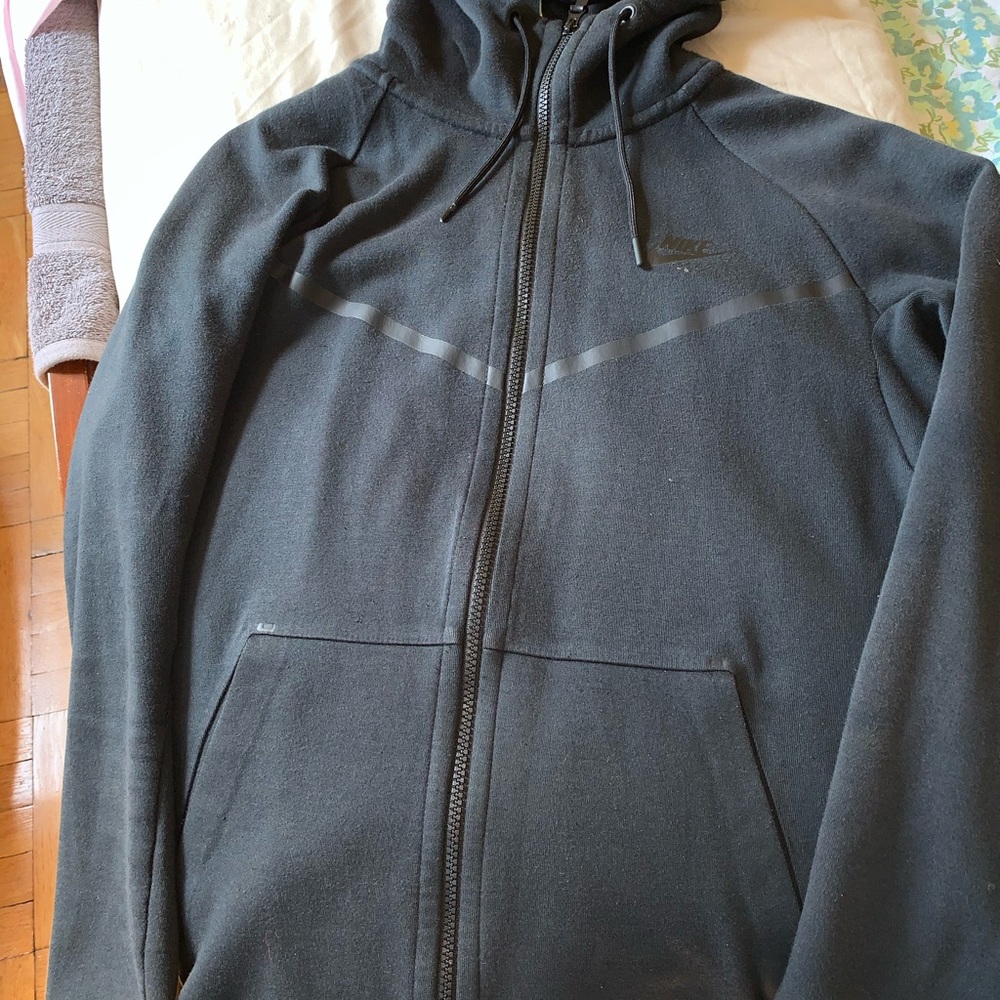 Nike Tech Hoodie (Black)
